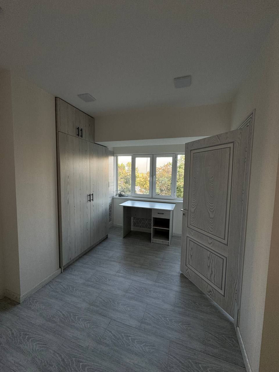 Uzbekistan Vila: Property Rent /Sale  乌兹别克斯坦公寓出租106: Yakkasaray 1000$