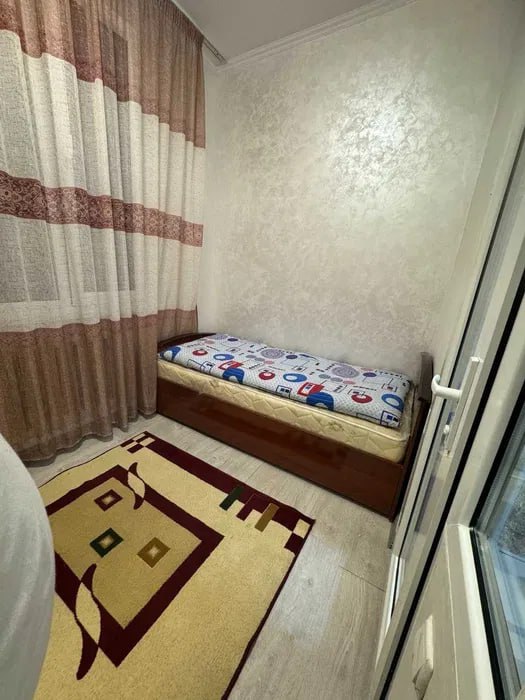 Uzbekistan Vila: Property Rent /Sale  乌兹别克斯坦公寓出租111: Yakkasaray 500$
