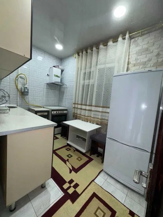 Uzbekistan Vila: Property Rent /Sale  乌兹别克斯坦公寓出租111: Yakkasaray 500$