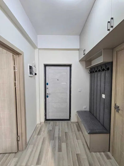 Uzbekistan Vila: Property Rent /Sale  乌兹别克斯坦公寓出租121: Yakkasaray 800$