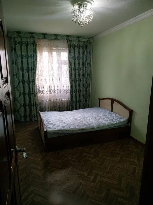 Uzbekistan Vila: Property Rent /Sale  乌兹别克斯坦公寓出租119: Yakkasaray 500$