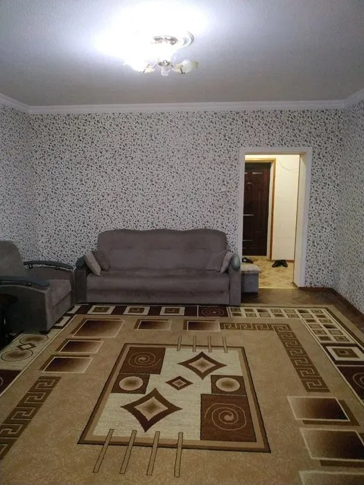 Uzbekistan Vila: Property Rent /Sale  乌兹别克斯坦公寓出租119: Yakkasaray 500$