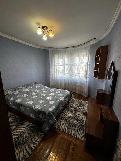 Uzbekistan Vila: Property Rent /Sale  乌兹别克斯坦公寓出租124: Mirabad 650$
