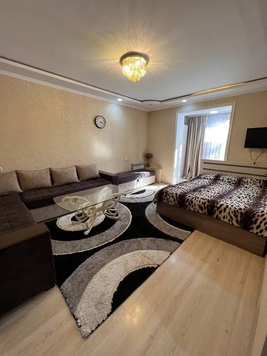 Uzbekistan Vila: Property Rent /Sale  乌兹别克斯坦公寓出租126: Yakkasaray 550$