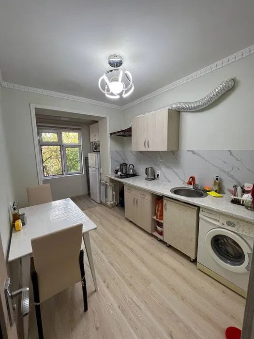 Uzbekistan Vila: Property Rent /Sale  乌兹别克斯坦公寓出租126: Yakkasaray 550$