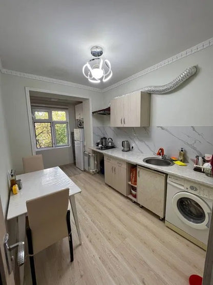 Uzbekistan Vila: Property Rent /Sale  乌兹别克斯坦公寓出租126: Yakkasaray 550$