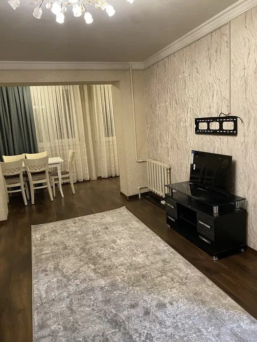 Uzbekistan Vila: Property Rent /Sale  乌兹别克斯坦公寓出租127: Mirabad 600$