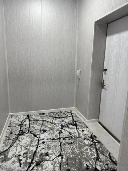 Uzbekistan Vila: Property Rent /Sale  乌兹别克斯坦公寓出租129: Yunusabad 800$