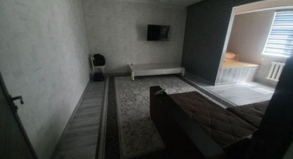 Uzbekistan Vila: Property Rent /Sale  乌兹别克斯坦公寓出租142：Yakkasaray 500$