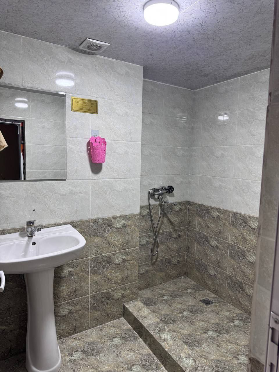 Uzbekistan Vila: Property Rent /Sale  乌兹别克斯坦公寓出租152: Mirabad 700$