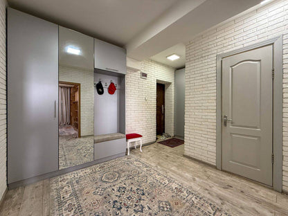 Uzbekistan Vila: Property Rent /Sale  乌兹别克斯坦公寓出租146: Yunusabad 950$