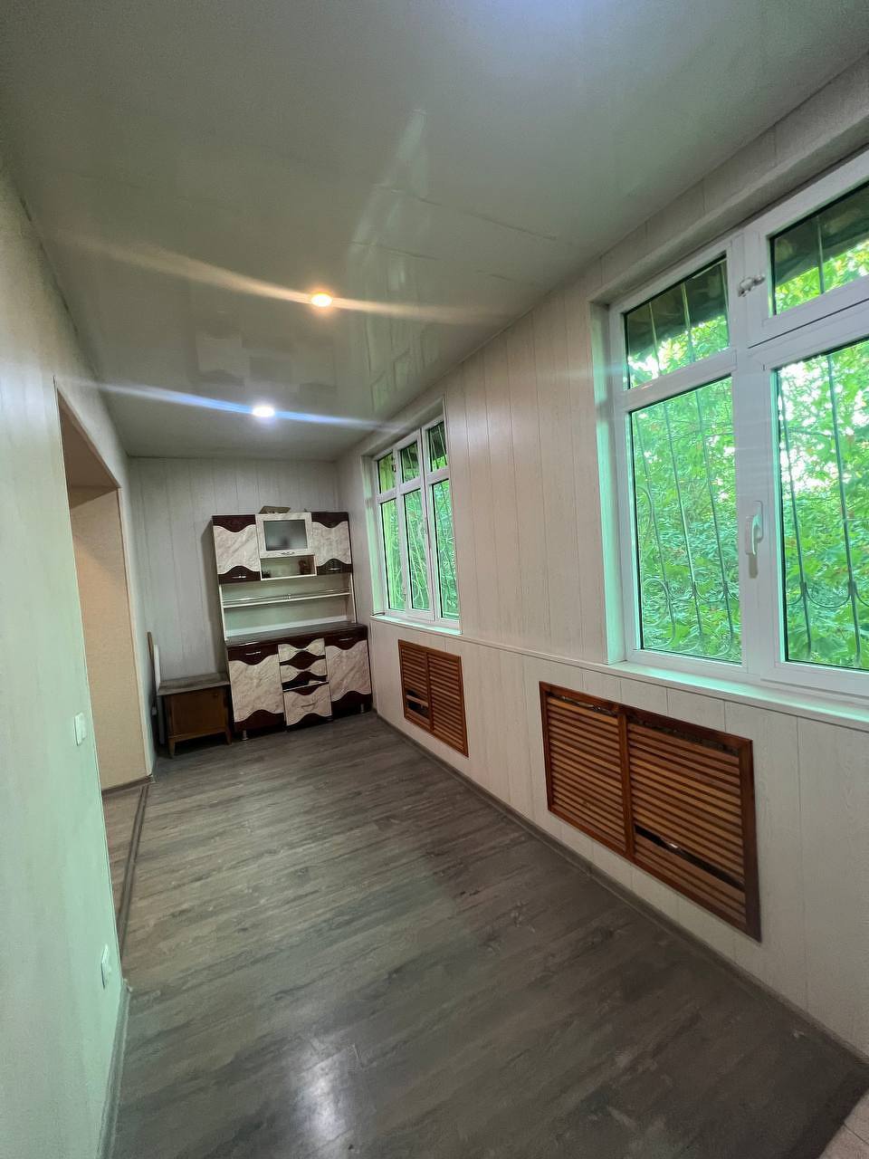 Uzbekistan Vila: Property Rent /Sale  乌兹别克斯坦公寓出售147: Yakkasaray 95000$