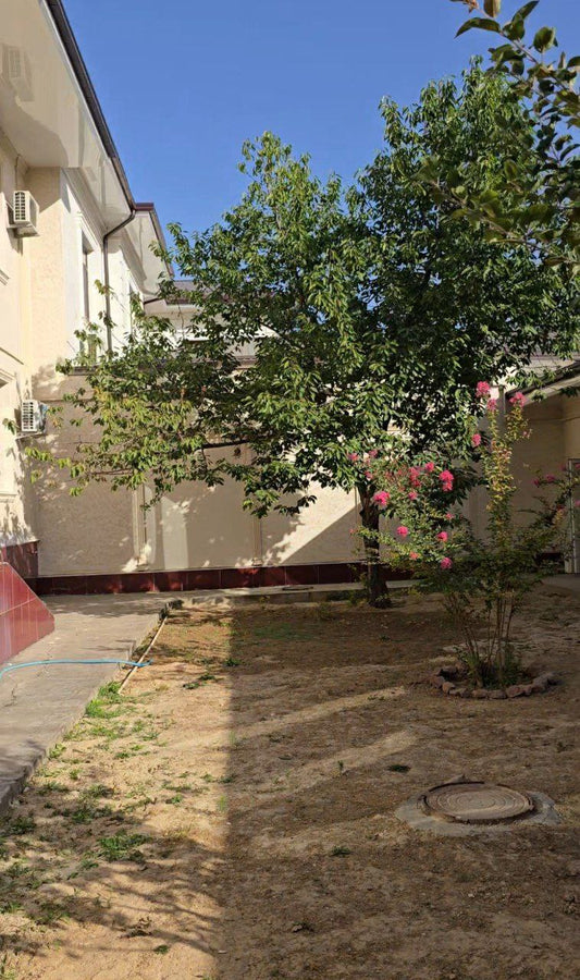 Uzbekistan Vila: Property Rent /Sale  乌兹别克斯坦公寓出租154: Yakkasaray 3000$
